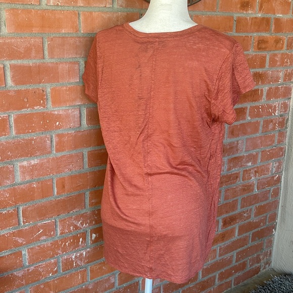 NWT Women’s XL T-shirt - Picture 2 of 7